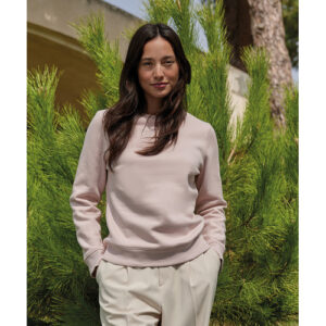 B & C Queen Crew Neck Sweatshirt (B010F)